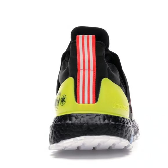 Athletic_Shoes